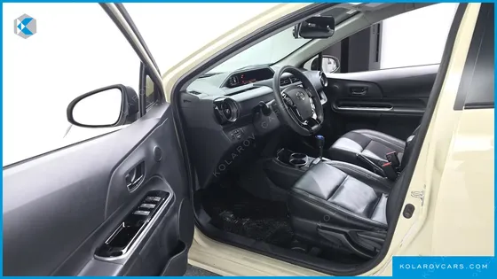 TOYOTA PRIUS 1.5