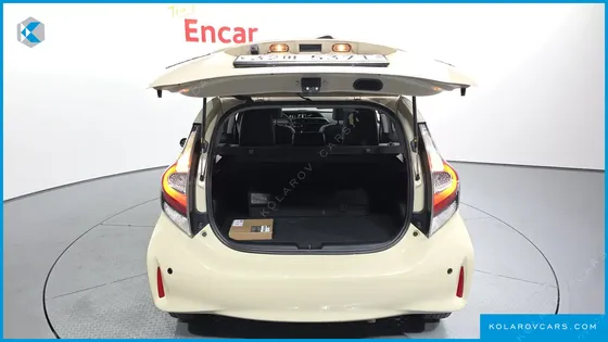 TOYOTA PRIUS 1.5