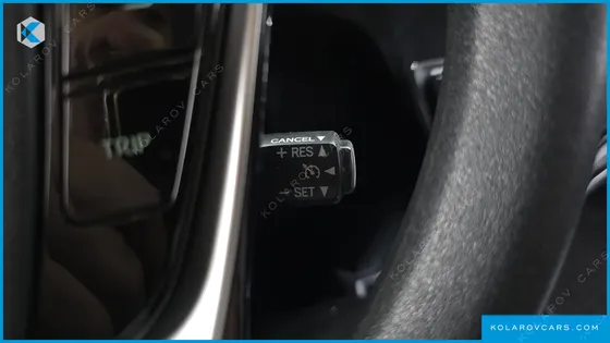 TOYOTA PRIUS 1.5