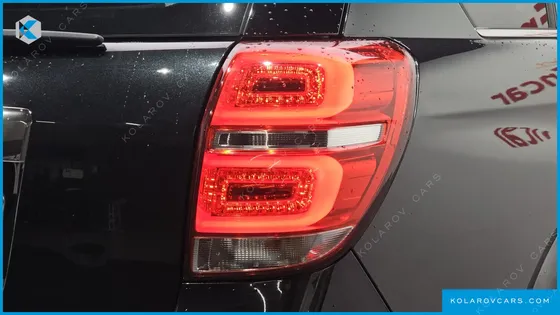 CHEVROLET (GM DAEWOO) CAPTIVA 2WD LT PREMIUM