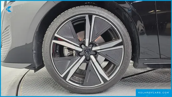 PEUGEOT 308 1.2 HYBRID GT