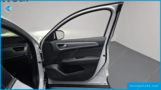RENAULT KOREA XM3 1.3 TCE RE SIGNATURE