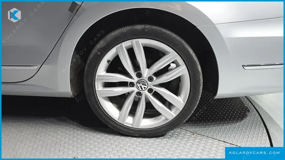 VOLKSWAGEN PASSAT 2.0 TSI