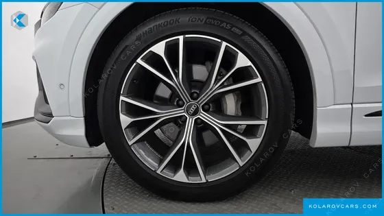 AUDI Q8 55 TFSI QUATTRO PREMIUM