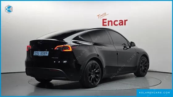 TESLA MODEL Y LONG RANGE AWD