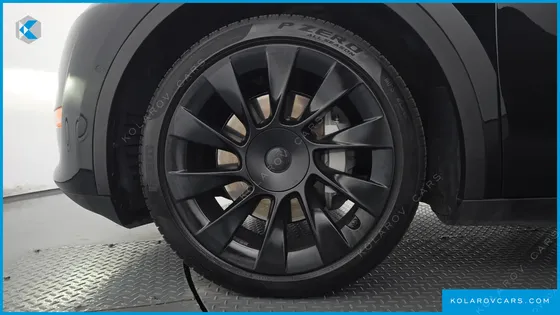 TESLA MODEL Y LONG RANGE AWD