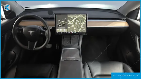 TESLA MODEL Y LONG RANGE AWD