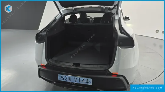 TESLA MODEL Y PREMIUM RWD