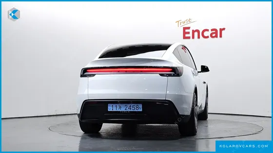 TESLA MODEL Y PREMIUM RWD