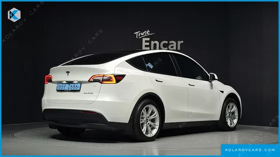 TESLA MODEL Y RWD