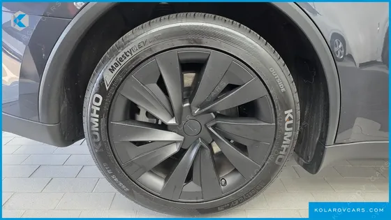 TESLA MODEL Y PREMIUM LONG RANGE AWD