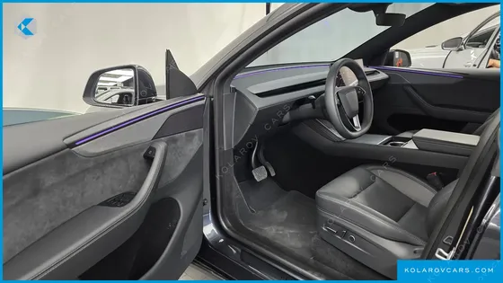 TESLA MODEL Y PREMIUM LONG RANGE AWD