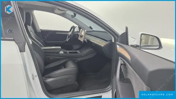 TESLA MODEL Y RWD