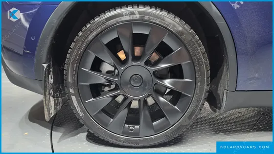 TESLA MODEL Y LONG RANGE AWD