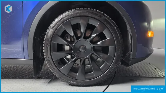 TESLA MODEL Y LONG RANGE AWD