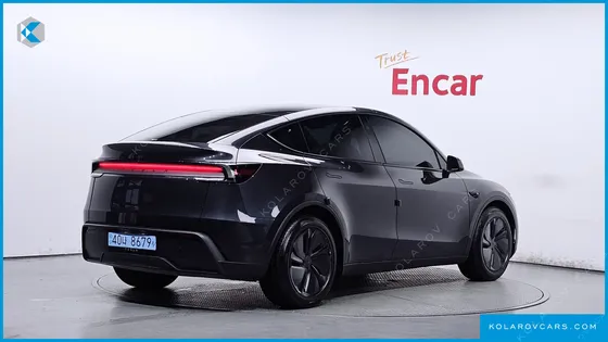 TESLA MODEL Y RWD