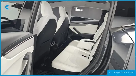TESLA MODEL Y RWD