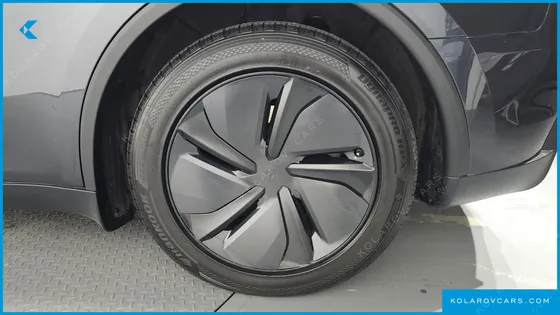 TESLA MODEL Y RWD