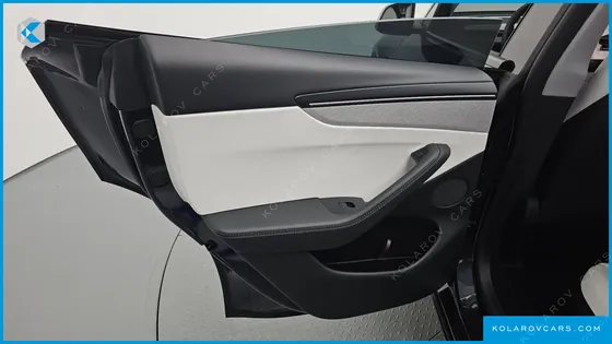 TESLA MODEL Y RWD