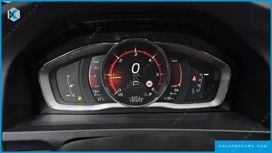 VOLVO V60 D4