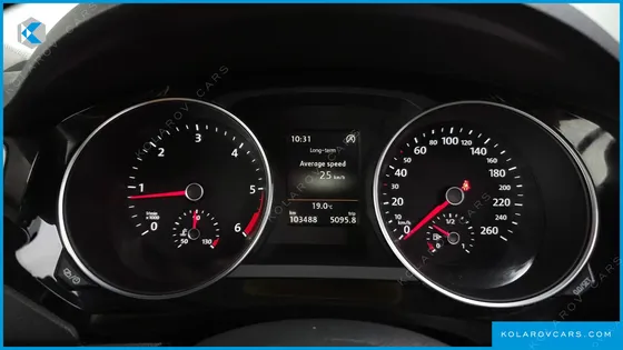 VOLKSWAGEN JETTA 2.0 TDI BLUEMOTION PREMIUM