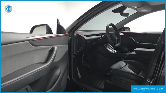 TESLA MODEL Y RWD