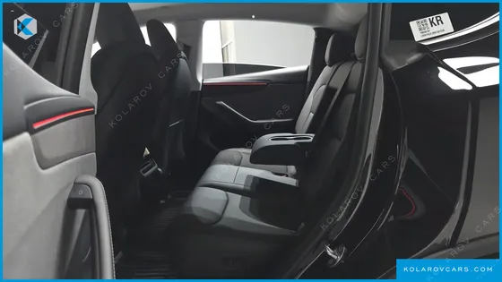 TESLA MODEL Y RWD