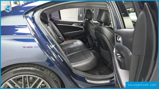 GENESIS G70 2.0T AWD