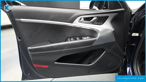 GENESIS G70 2.0T AWD