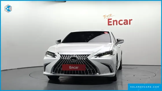 LEXUS ES EXECUTIVE