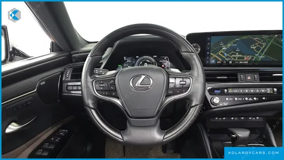LEXUS ES EXECUTIVE
