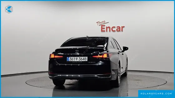 LEXUS ES EXECUTIVE