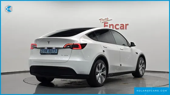 TESLA MODEL Y LONG RANGE AWD