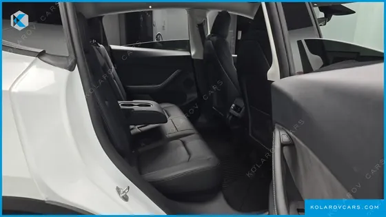 TESLA MODEL Y LONG RANGE AWD