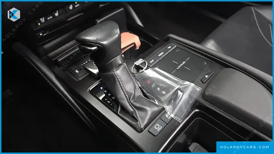 LEXUS ES LUXURY PLUS