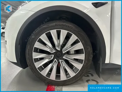 TESLA MODEL Y RWD
