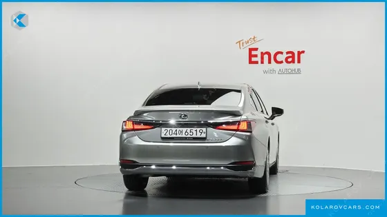 LEXUS ES EXECUTIVE