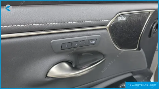 LEXUS ES EXECUTIVE