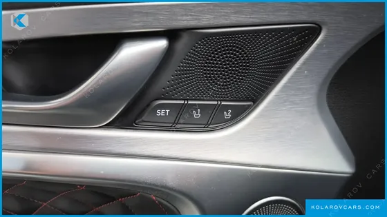 GENESIS G70 2.0T AWD