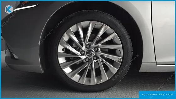 LEXUS ES EXECUTIVE