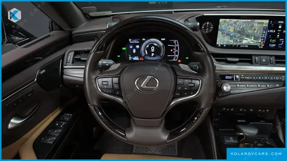 LEXUS ES EXECUTIVE