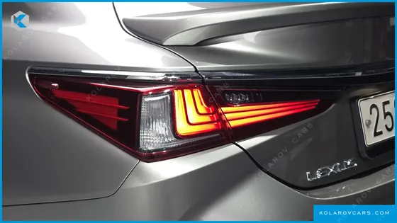 LEXUS ES EXECUTIVE