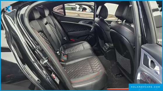GENESIS G70 2.0T AWD