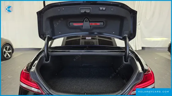 GENESIS G70 2.0T AWD