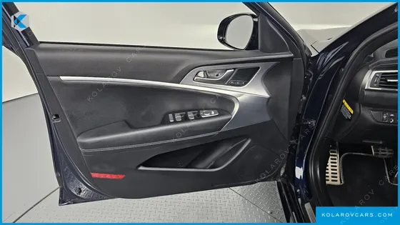 GENESIS G70 2.0T AWD