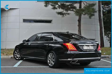 GENESIS EQ900 5.0 GDI AWD LIMOUSINE