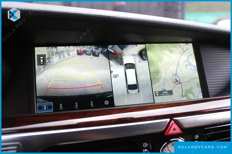 GENESIS EQ900 5.0 GDI AWD LIMOUSINE