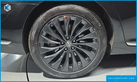 GENESIS EQ900 3.3 T-GDI AWD