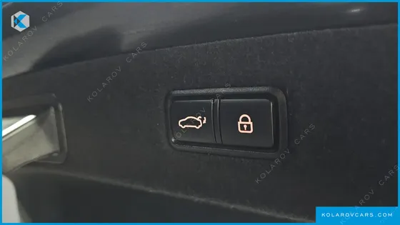 GENESIS EQ900 3.8 GDI AWD