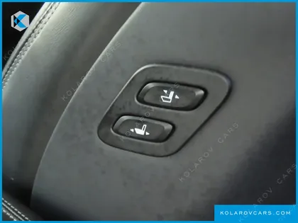 GENESIS EQ900 3.8 GDI AWD